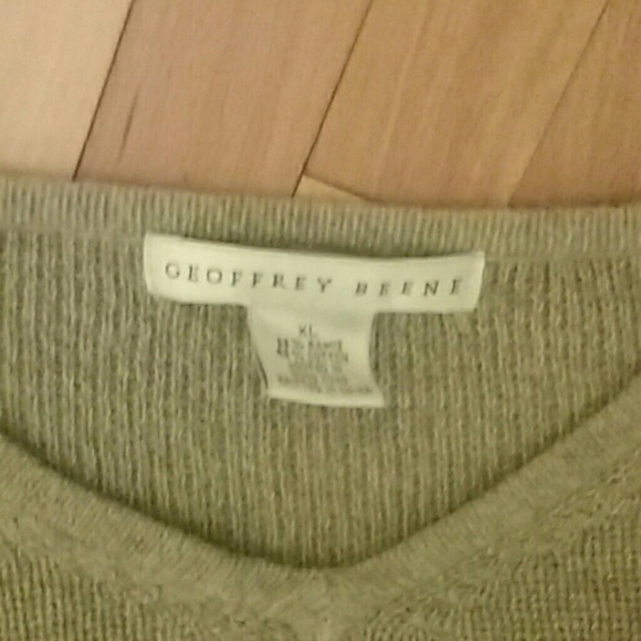 Sweater - Picture 3 of 3
